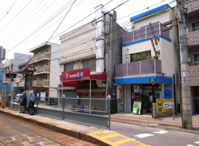 広島の理容院・理容室 サロン・ド・山口 宇品店です。増毛、白髪ぼかしはお気軽にご相談下さい。